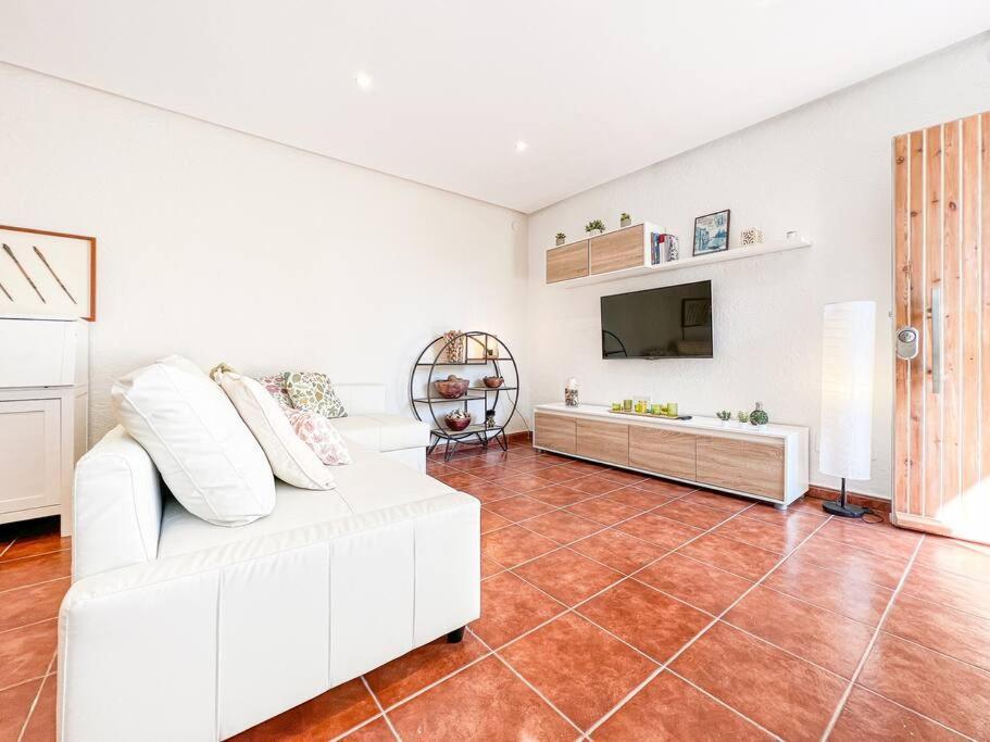 Apartament 'Es Botanic' บลาเนส ภายนอก รูปภาพ